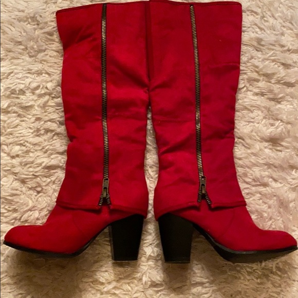 Kiss Shoes - CUFF BOOTS